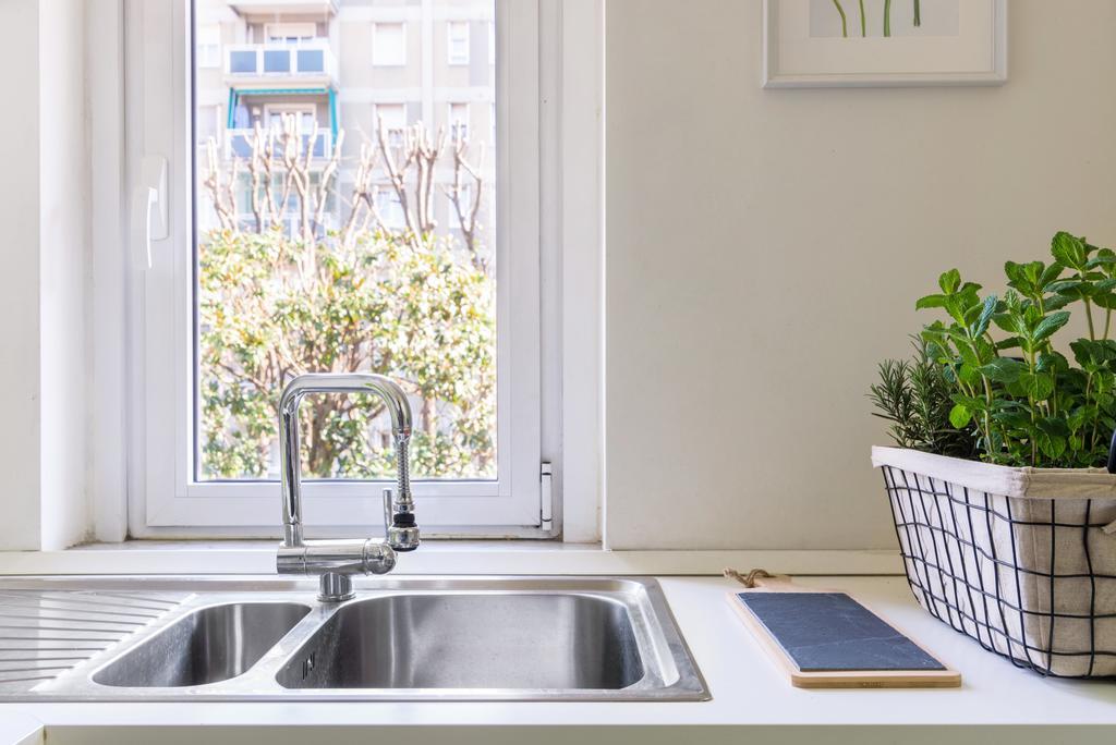 Alcuino Apartment Milan Bagian luar foto