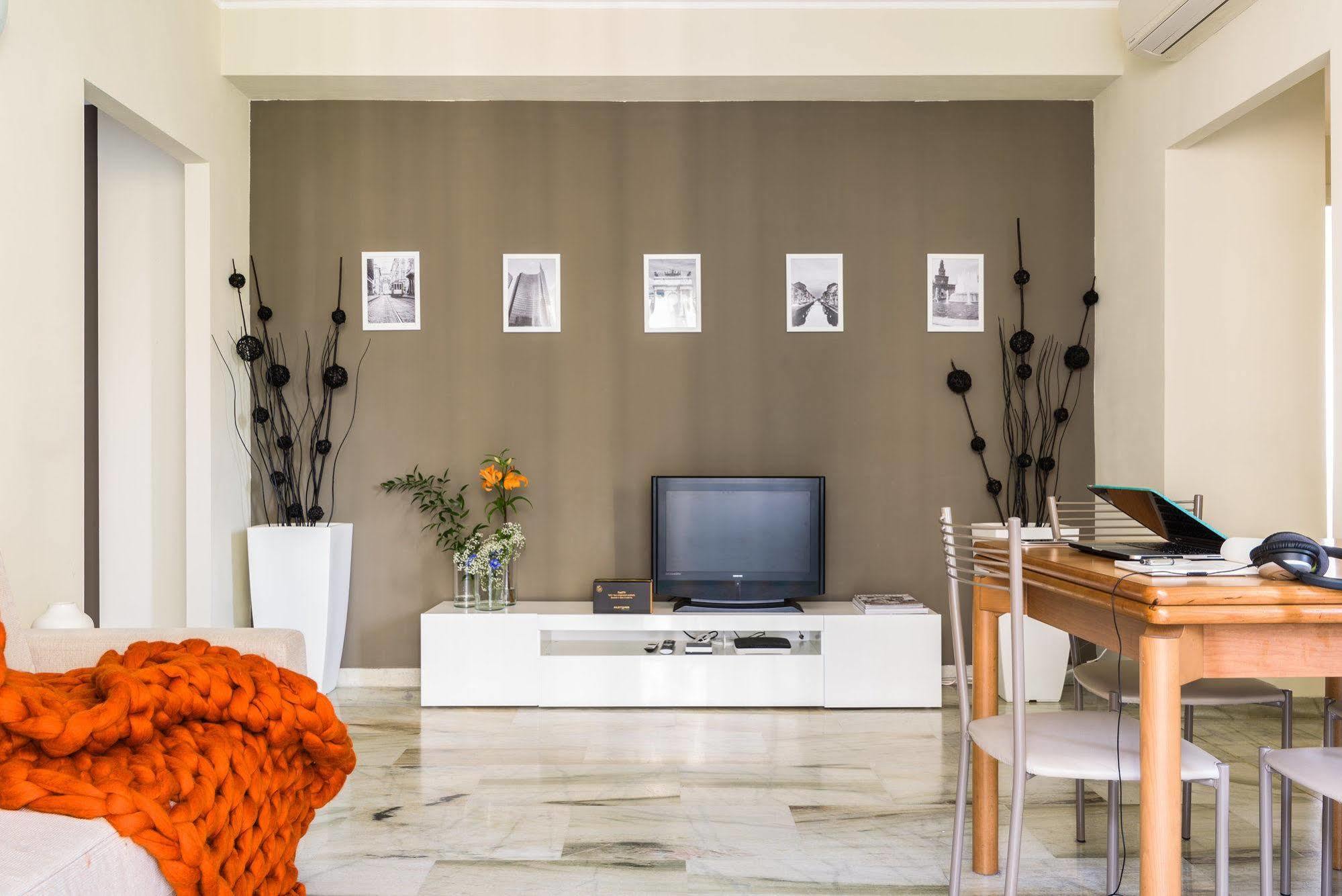 Alcuino Apartment Milan Bagian luar foto