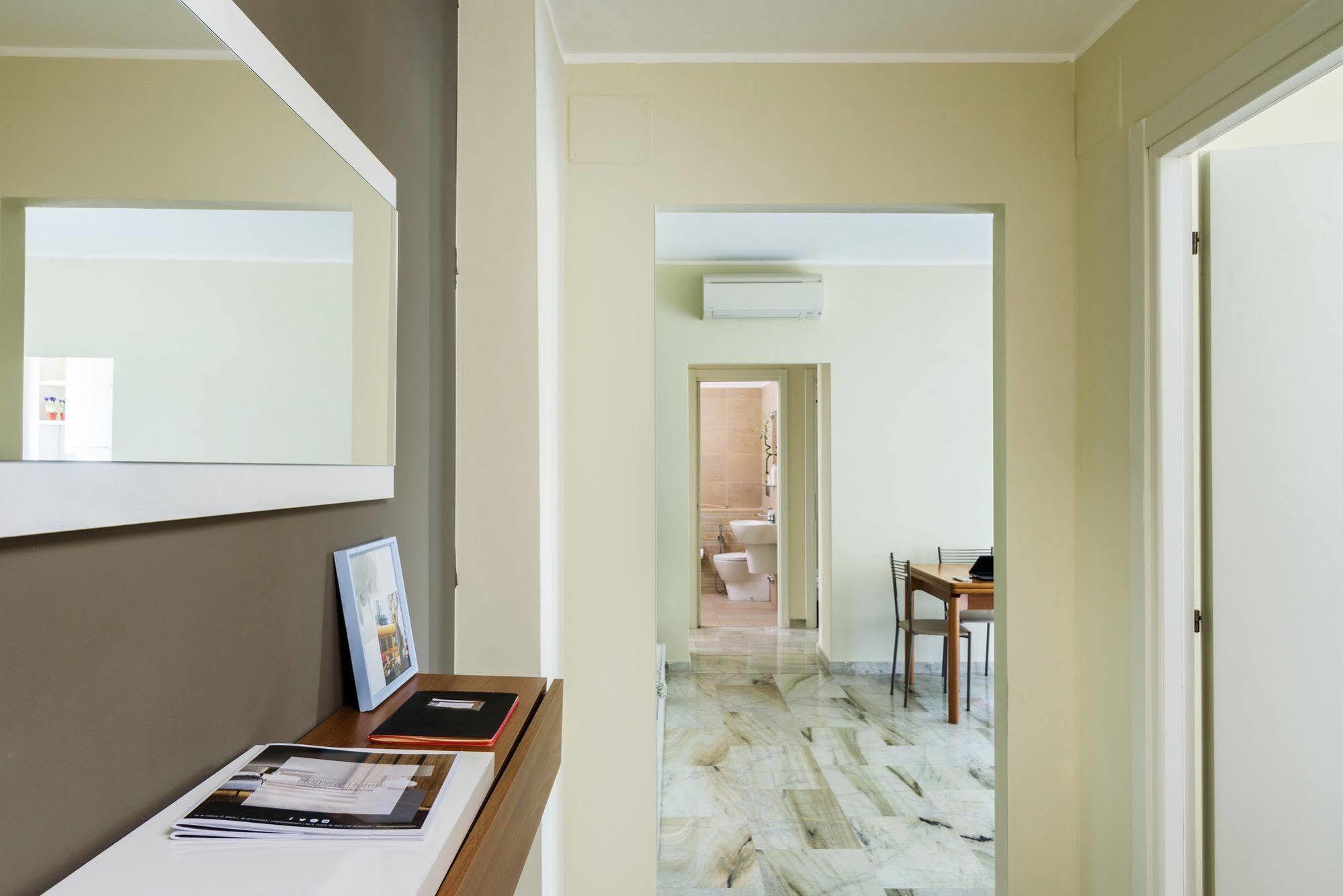 Alcuino Apartment Milan Bagian luar foto