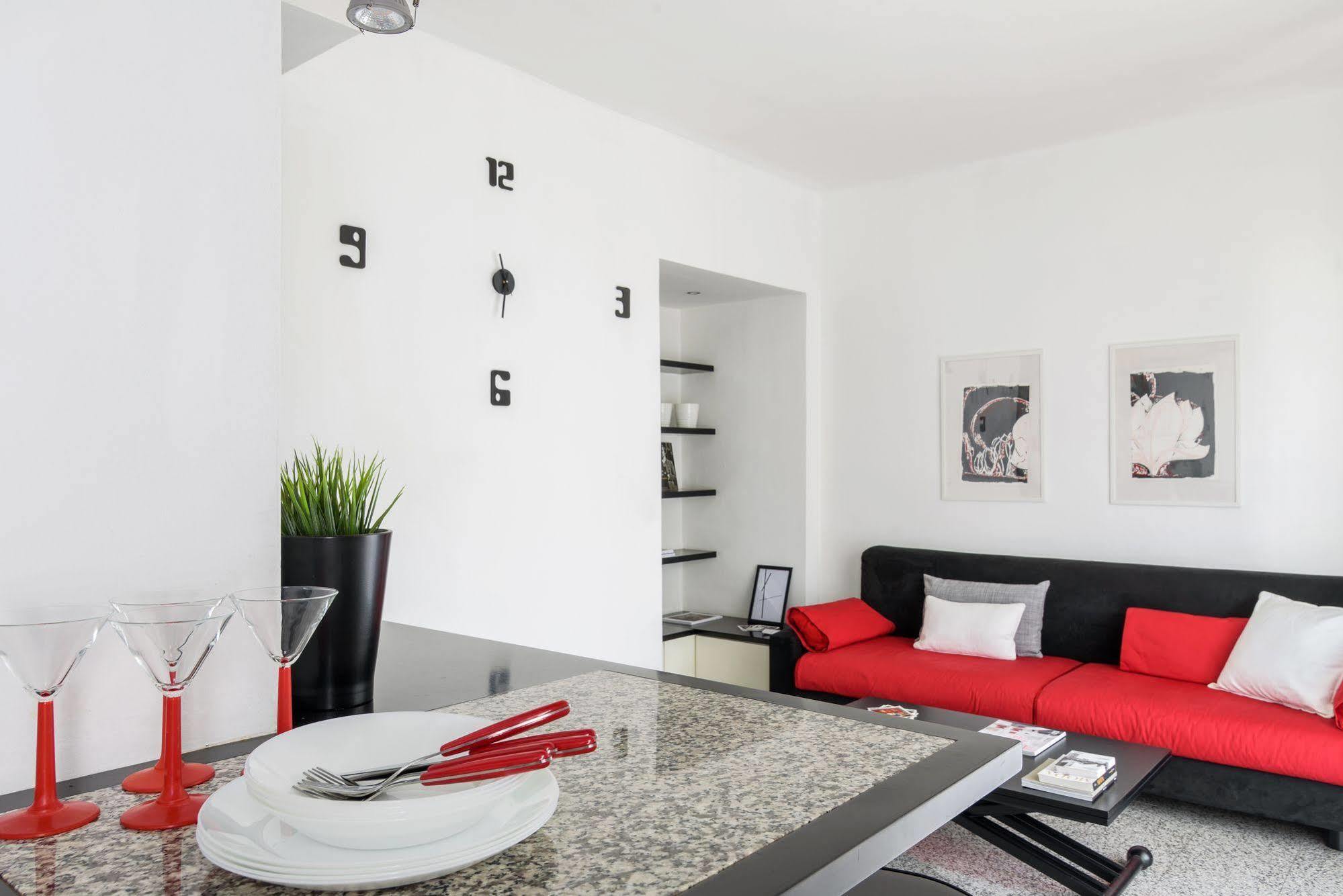 Alcuino Apartment Milan Bagian luar foto