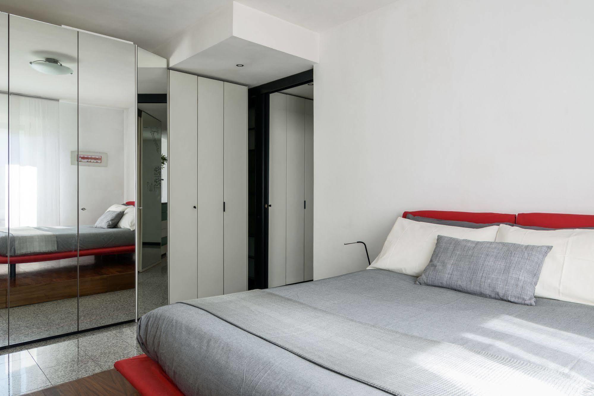 Alcuino Apartment Milan Bagian luar foto